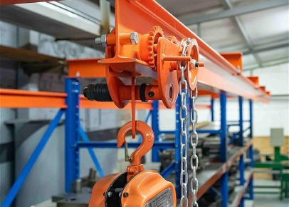 Стеллажи Slide со встроенной передвижной талью