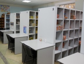 Ячеистое хранение карточек и медицинских принадлежностей