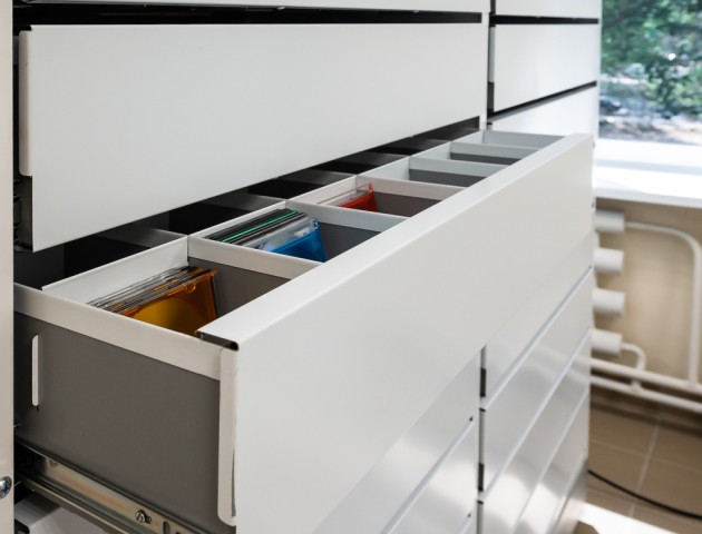 Стеллажи с электроприводом для картотеки