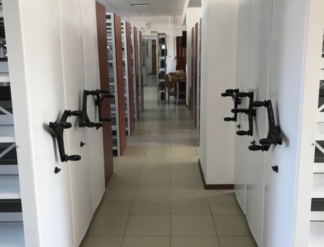 Cтеллажи для  книгохранилища